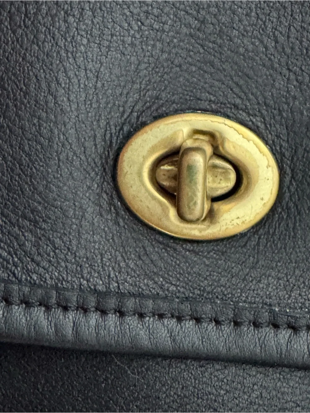 Coach Vintage 9791 Black Leather Daypack Backpack Purse - Picture 7 of 14